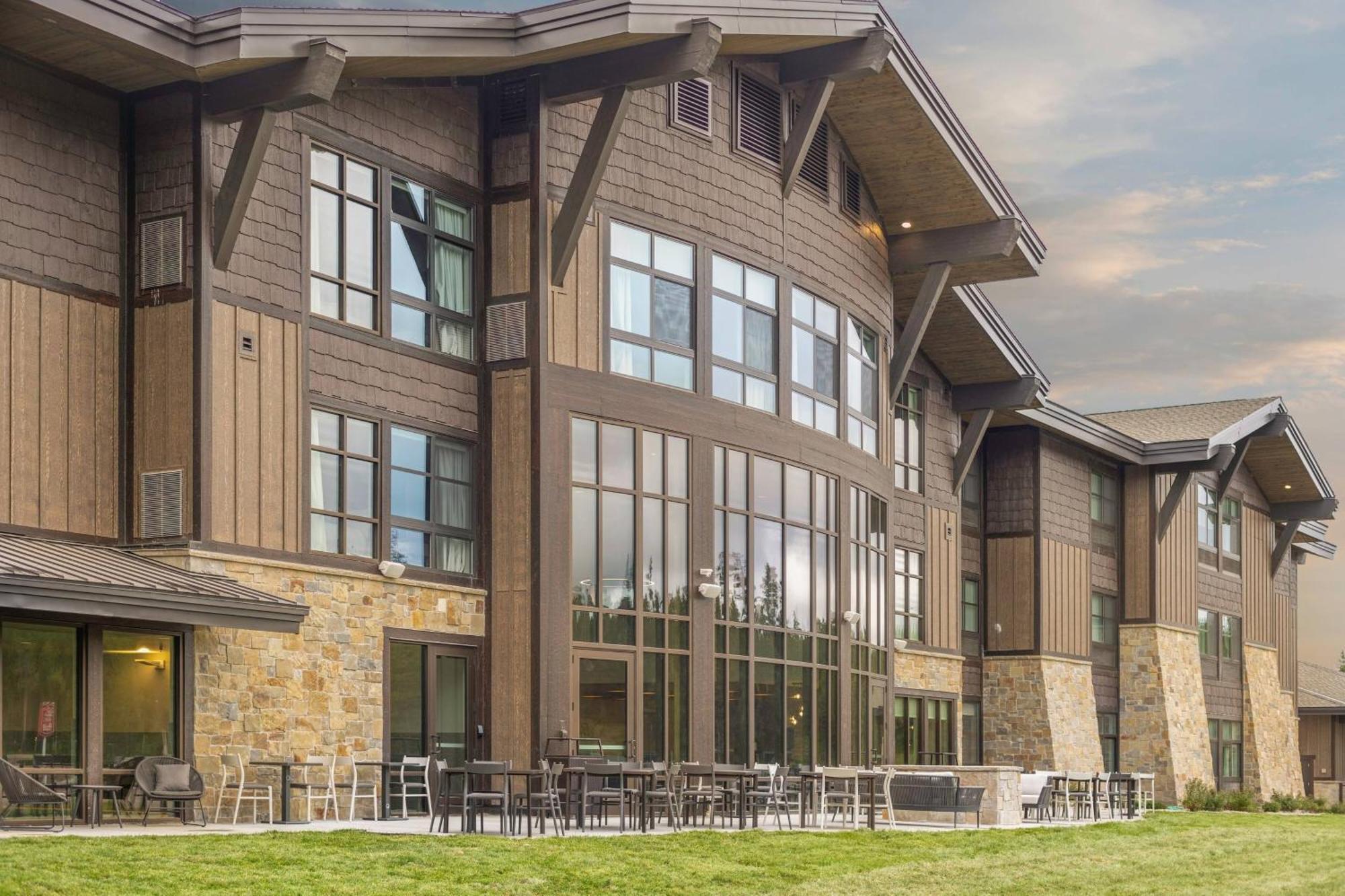 Springhill Suites Island Park Yellowstone Exteriör bild